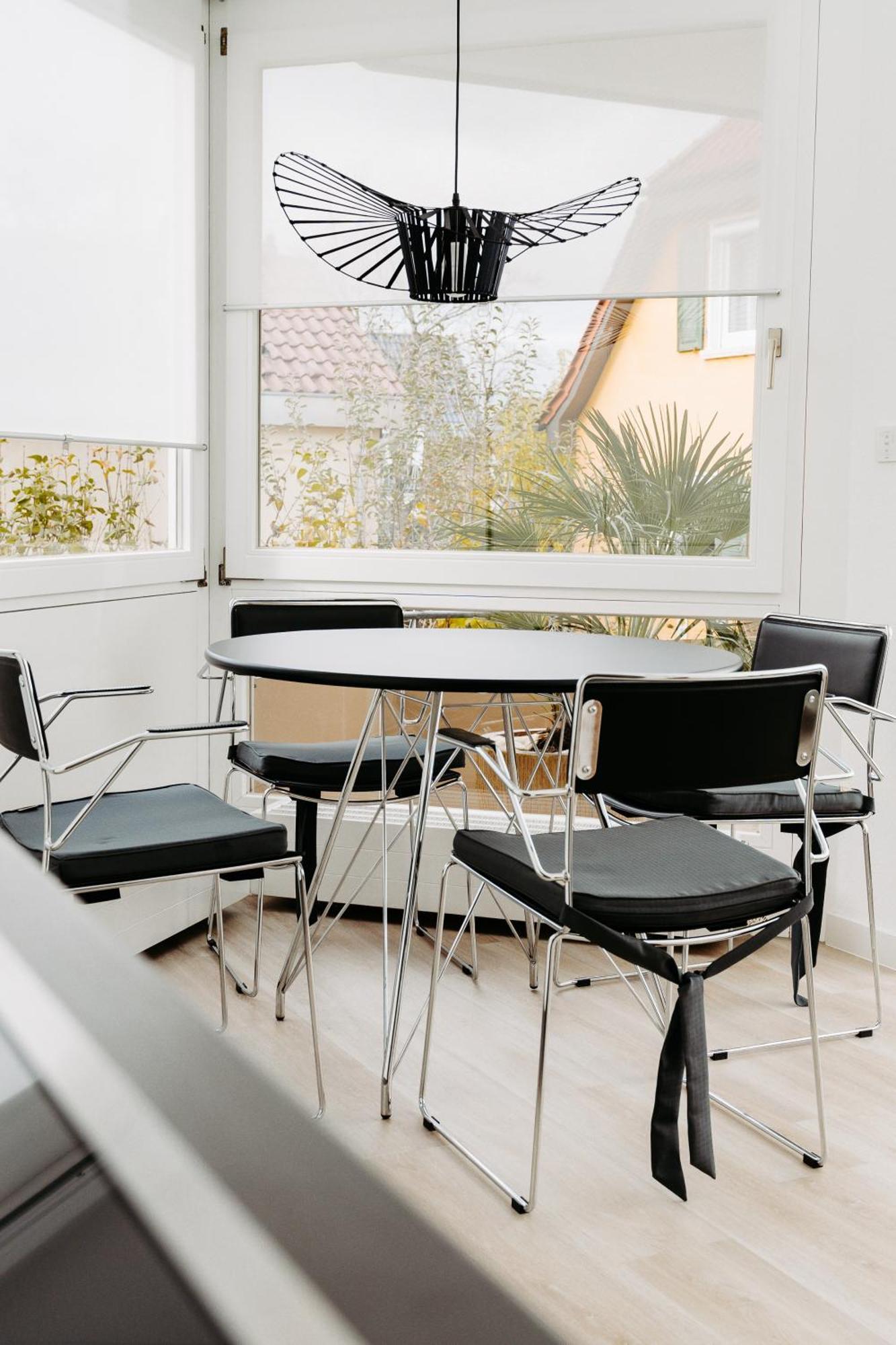 Lubu Stay Central, Cozy, With Workspace And Parking Ludwigsburg Exterior foto